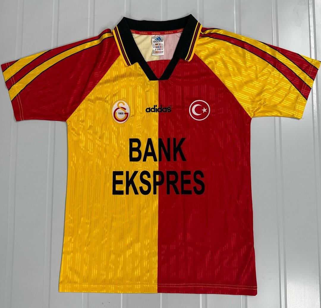 1997/1998 Retro Galatasaray Thuis Voetbalshirt 1:1 Thaise kwaliteit