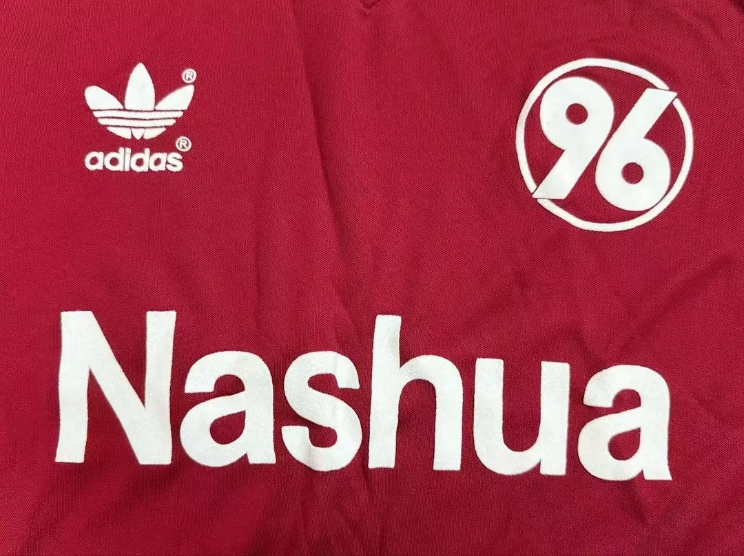 1991/1992 Retro Hannover 96 Home Football Jersey 1:1 Thai Quality - Image 3