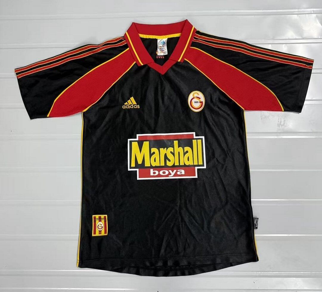 1999/2000 Retro Galatasaray Üçüncü Deplasman Futbol forması 1:1 Tayland kalitesi