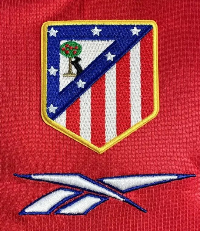 1999/2000 Retro Atletico Madrid Home Football Jersey 1:1 Thai Quality - Image 5