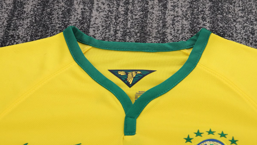 2014 Retro Brasilien Heim Fußballtrikot 1:1 Thai-Qualität Kindergröße – Bild 3