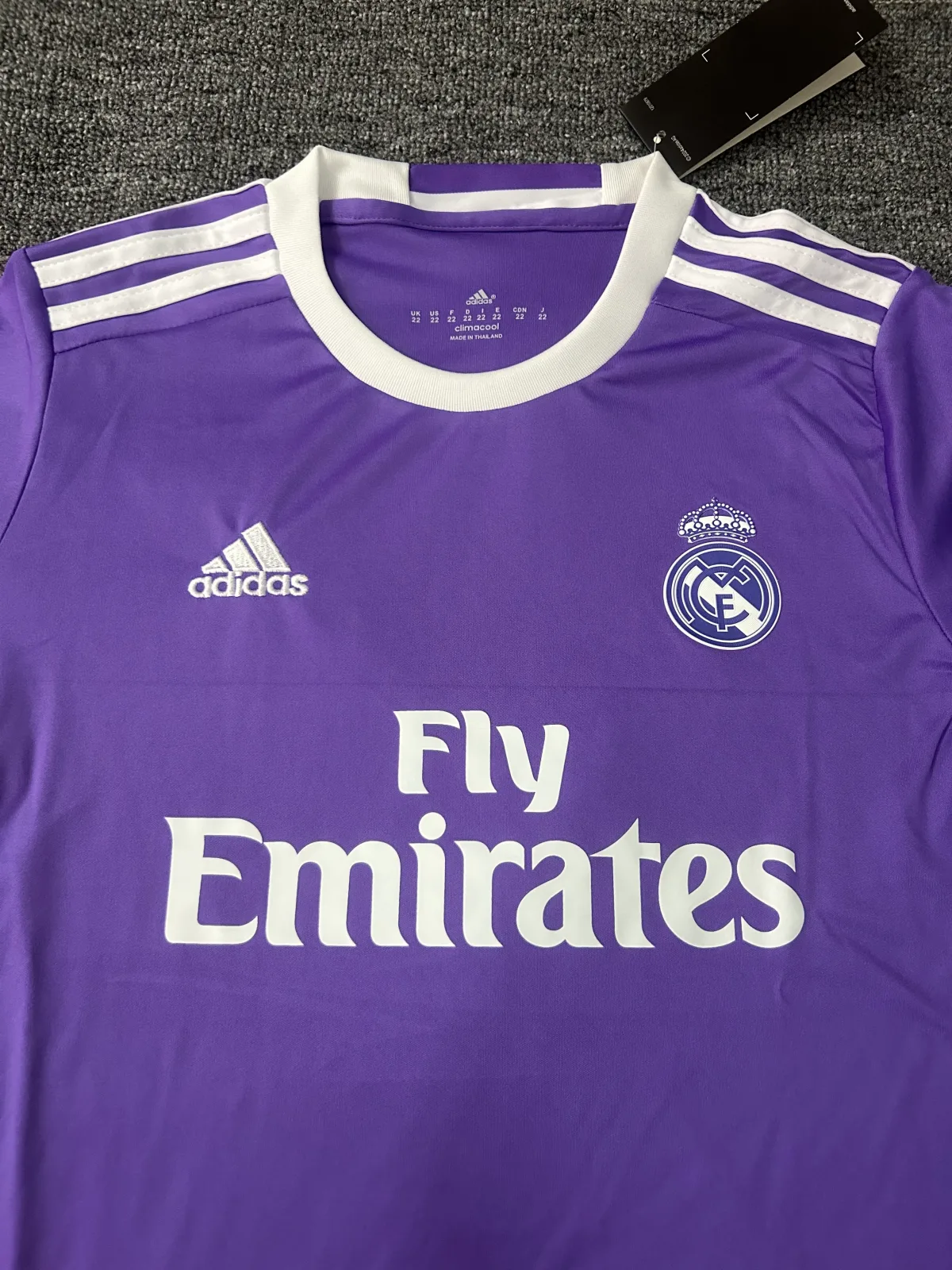 2016/2017 Rétro Manches longues Real Madrid Extérieur Maillot de football Qualité thaï 1:1 Taille enfant – Image 4
