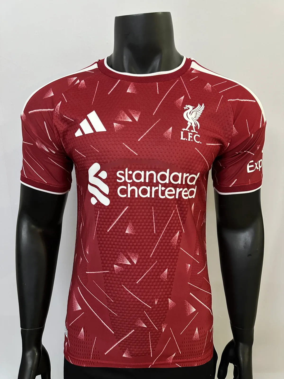 2026/2027 Игровая версия Liverpool Домашняя Футбольная футболка Тайское качество 1:1