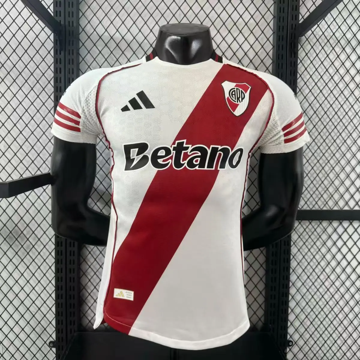 2025/2026 Wersja zawodnicza River Plate Domowa Koszulka piłkarska Jakość tajska 1:1