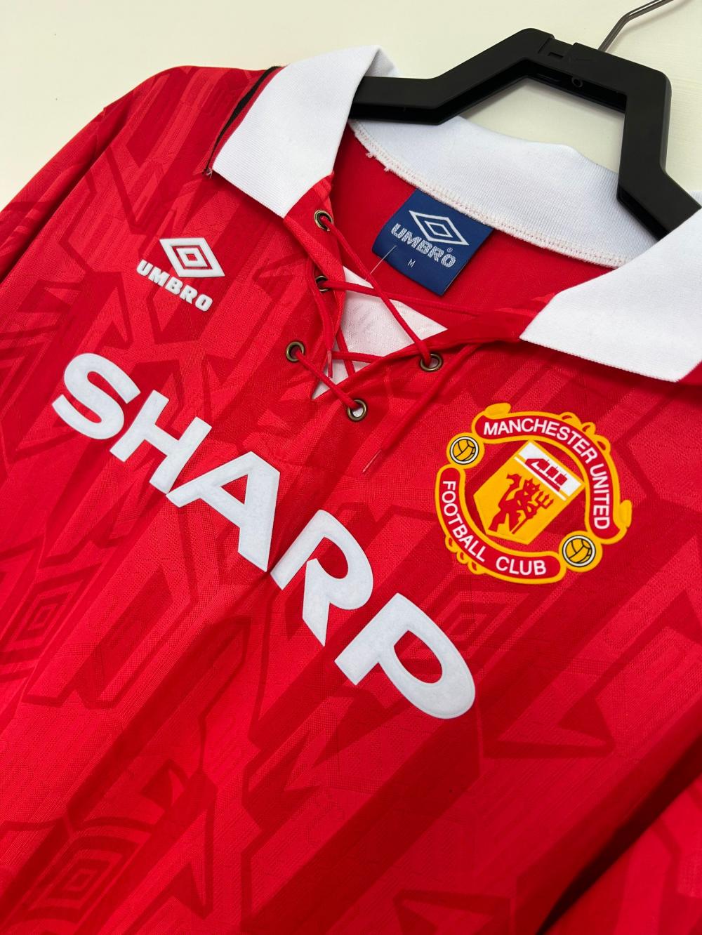 1992/1994 Retro Uzun kol Manchester United İç saha Futbol forması 1:1 Tayland kalitesi - Görsel 5