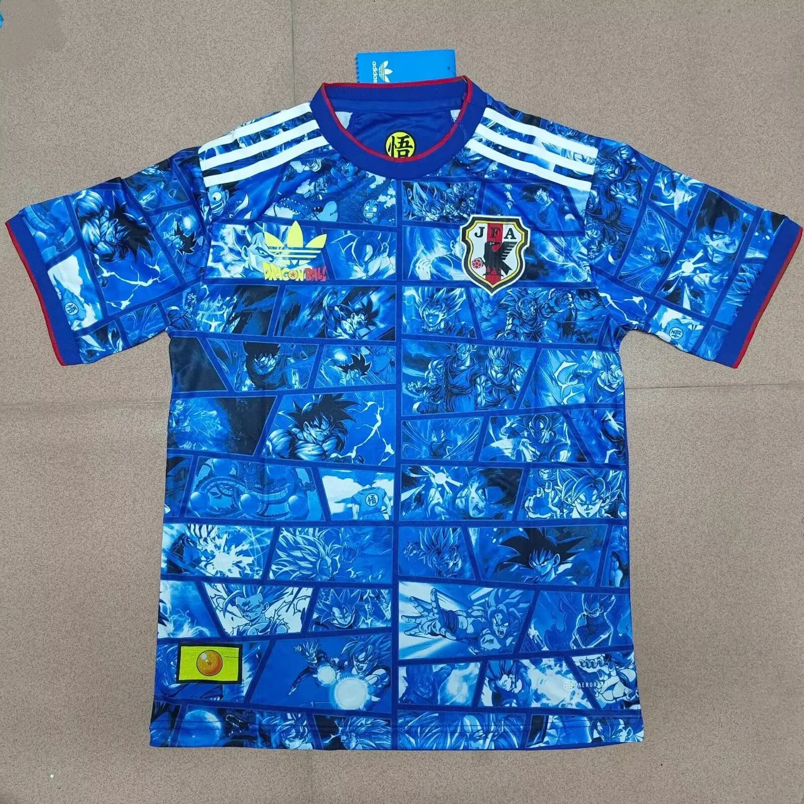 2024-2025 Japão Co-branded Azul Camisa de futebol Qualidade tailandesa 1:1