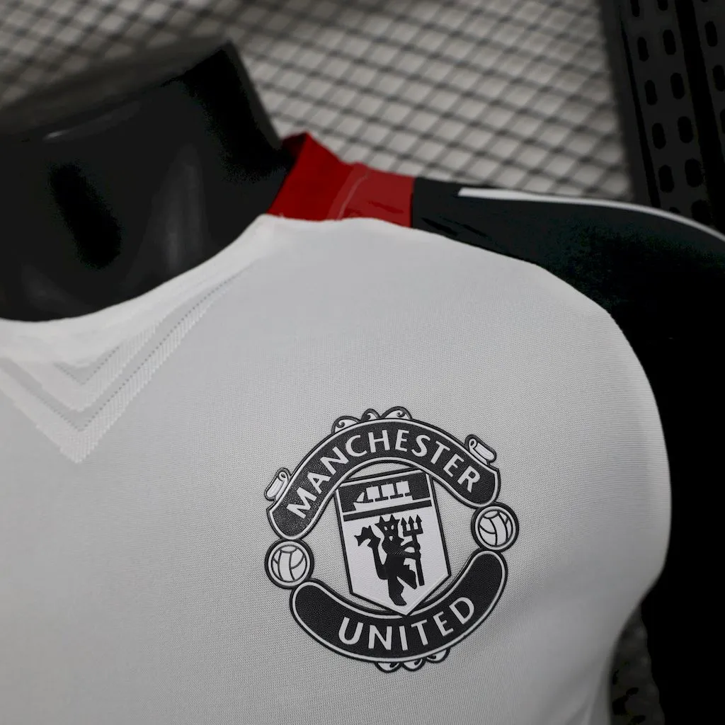 2025/2026 Player Version Manchester United Training Football Jersey 1:1 Thai quality - Image 6
