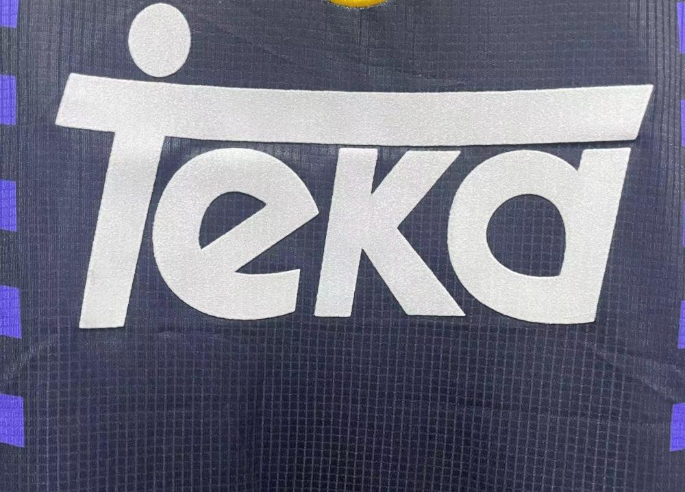 1997/1998 Retro Real Madrid Third Away Football Jersey 1:1 Thai Quality - Image 5