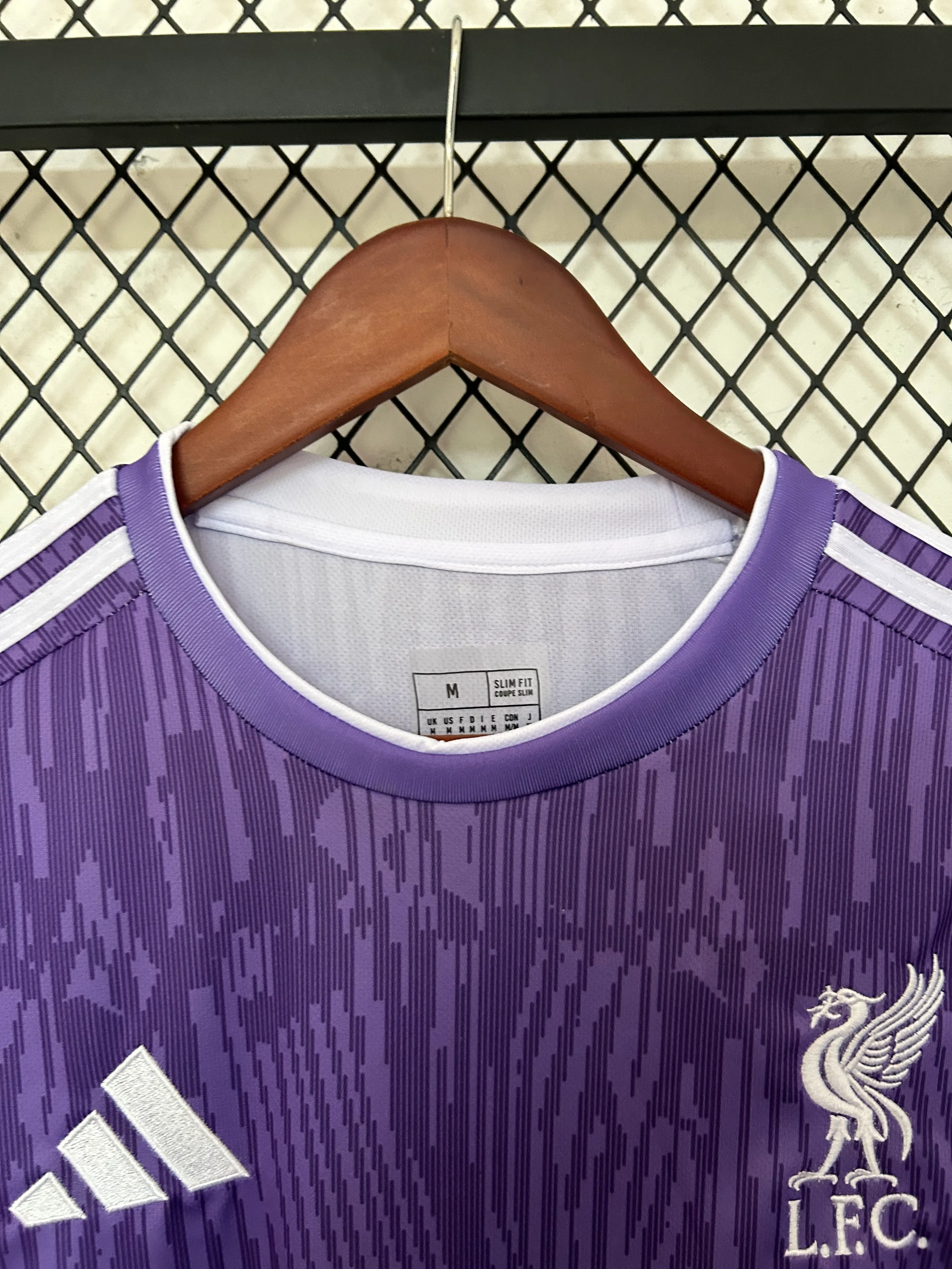 2025/2026 Liverpool Speciale editie 01 Voetbalshirt 1:1 Thaise kwaliteit - Afbeelding 3