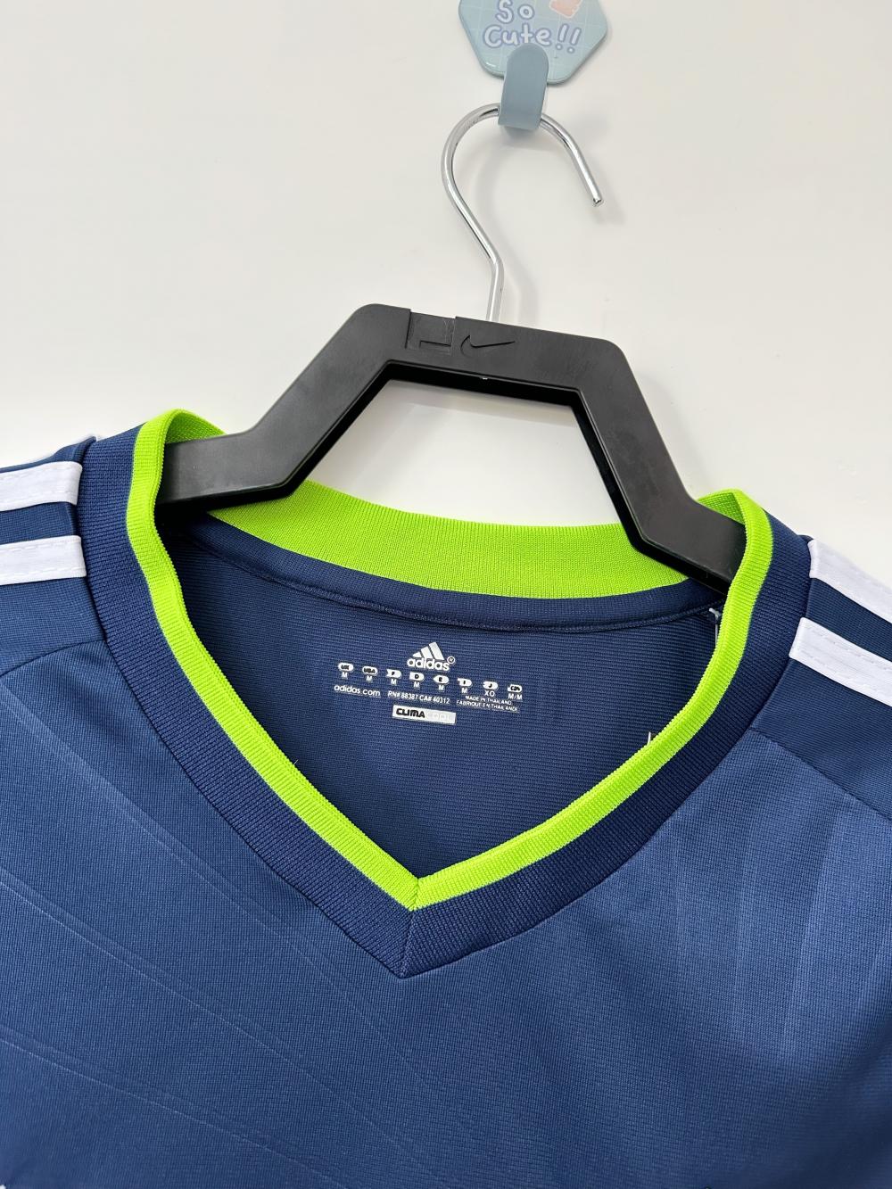 2010/2011 Retro Real Madrid Trasferta Maglia da calcio Qualità thai 1:1 - immagine 3