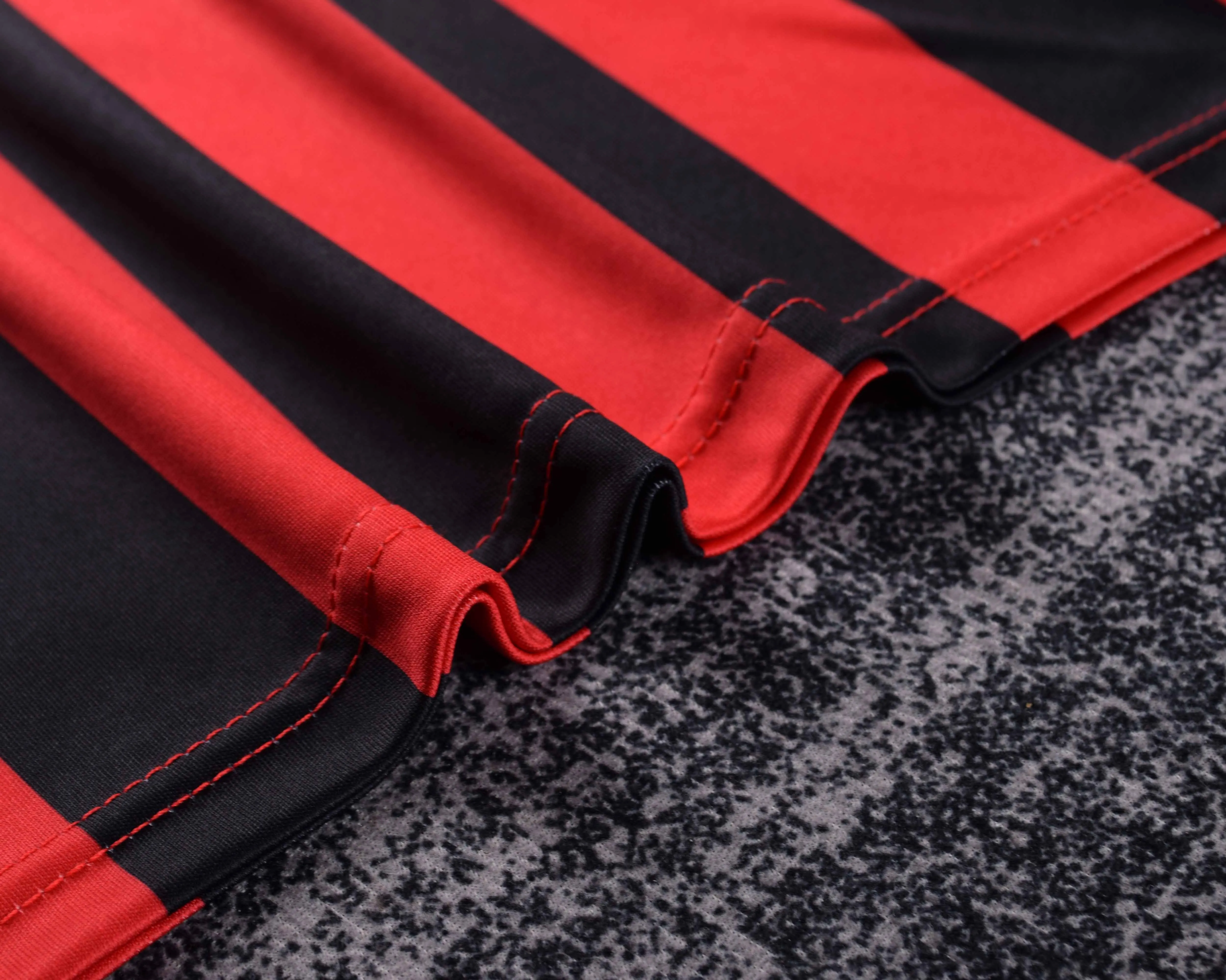 1990-1991 Retro AC Milan Casa Maglia da calcio Qualità thai 1:1 Taglia bambino - immagine 5