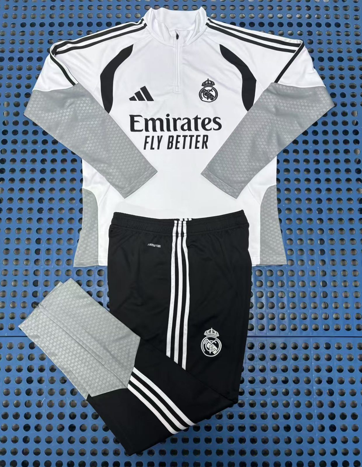 2026/2027 Real Madrid Chándal media cremallera Blanco Camiseta de fútbol Calidad tailandesa 1:1 Conjunto - Imagen 4