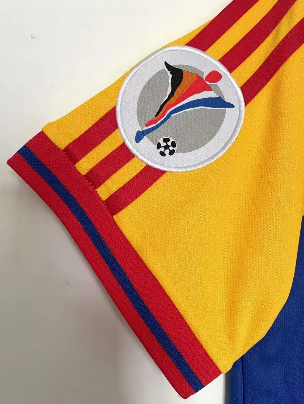 2000 Retro Roemenië Thuis Voetbalshirt 1:1 Thaise kwaliteit - Afbeelding 5