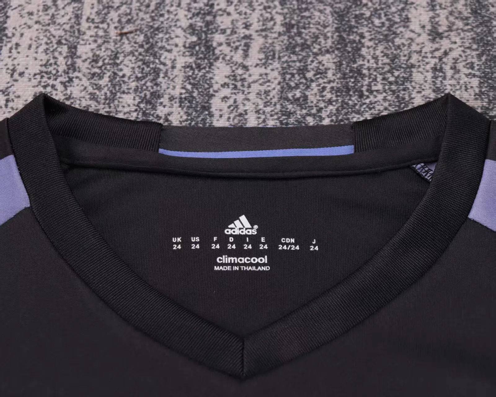 2016/2017 Retro Real Madrid Drittes Auswärts Fußballtrikot 1:1 Thai-Qualität Kindergröße – Bild 3