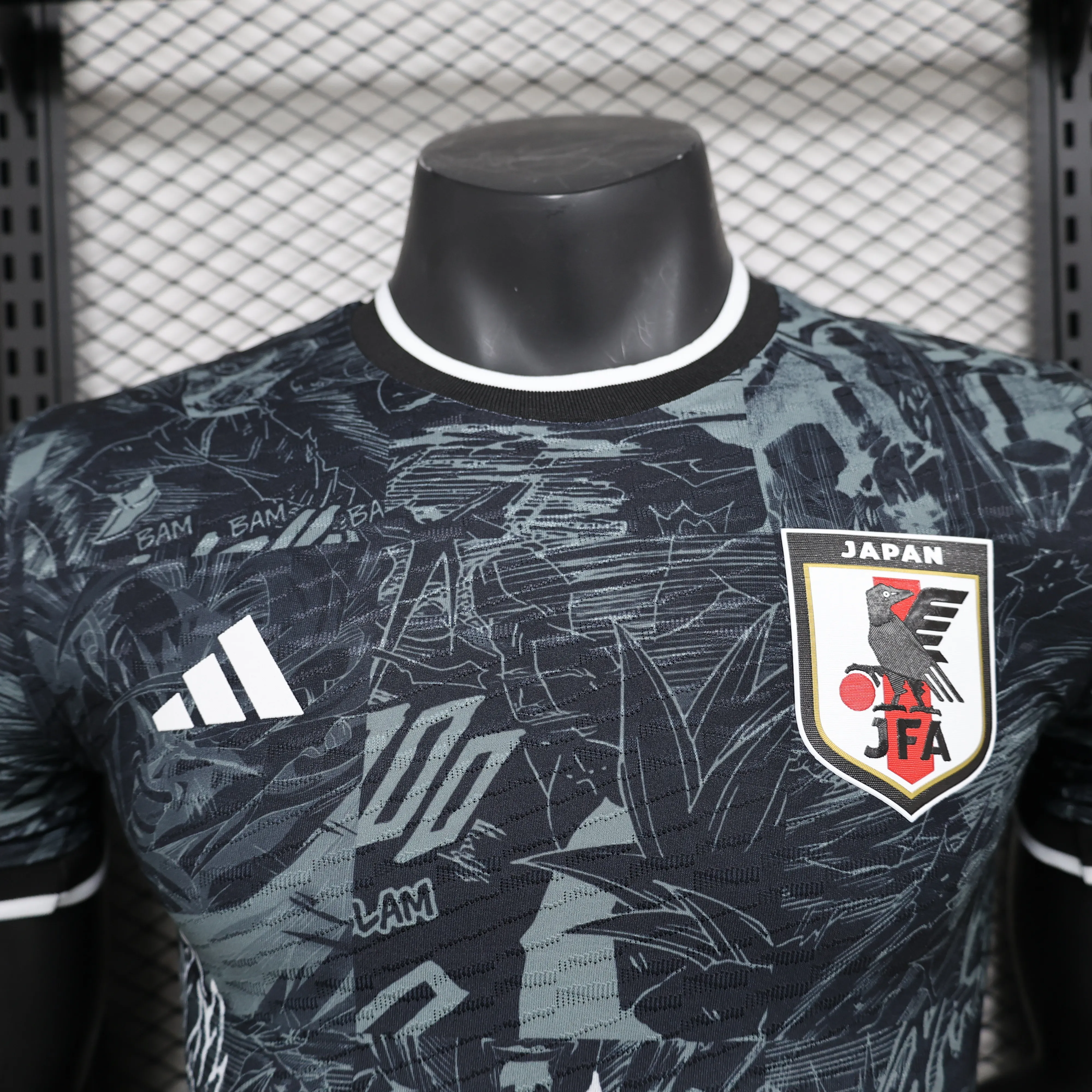 2025/2026 Version joueur Japon Blanc Saiyan Noir Maillot de football Qualité thaï 1:1 – Image 3