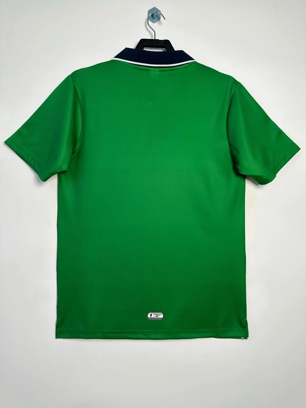 1999-2000 Rétro Liverpool Extérieur Maillot de football Qualité thaï 1:1 – Image 2