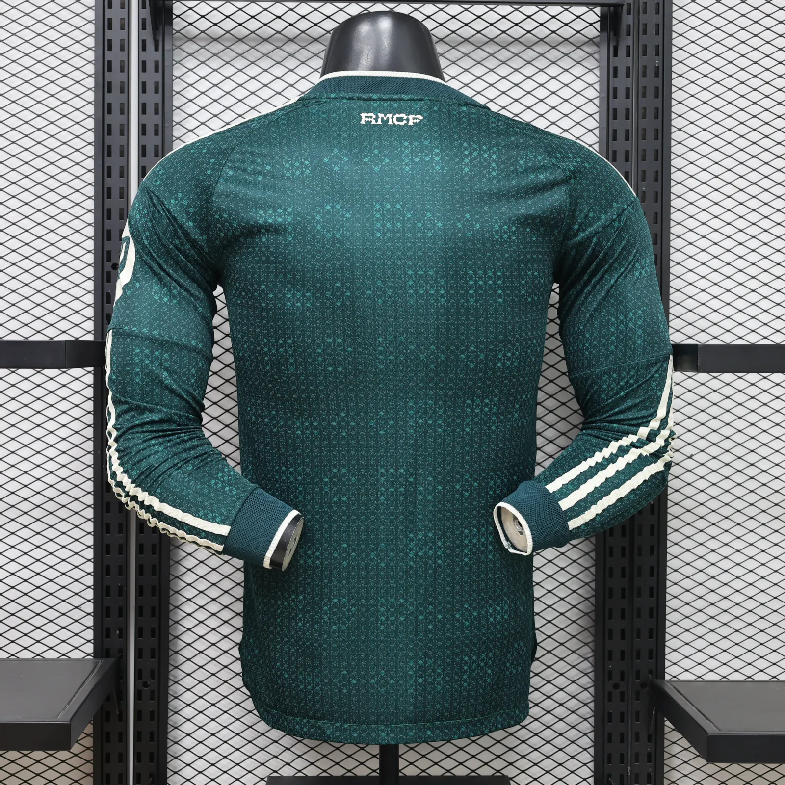 2026/2027 Long Sleeve Player Version Real Madrid Away Jersey 1:1 Thai Quality - Image 3