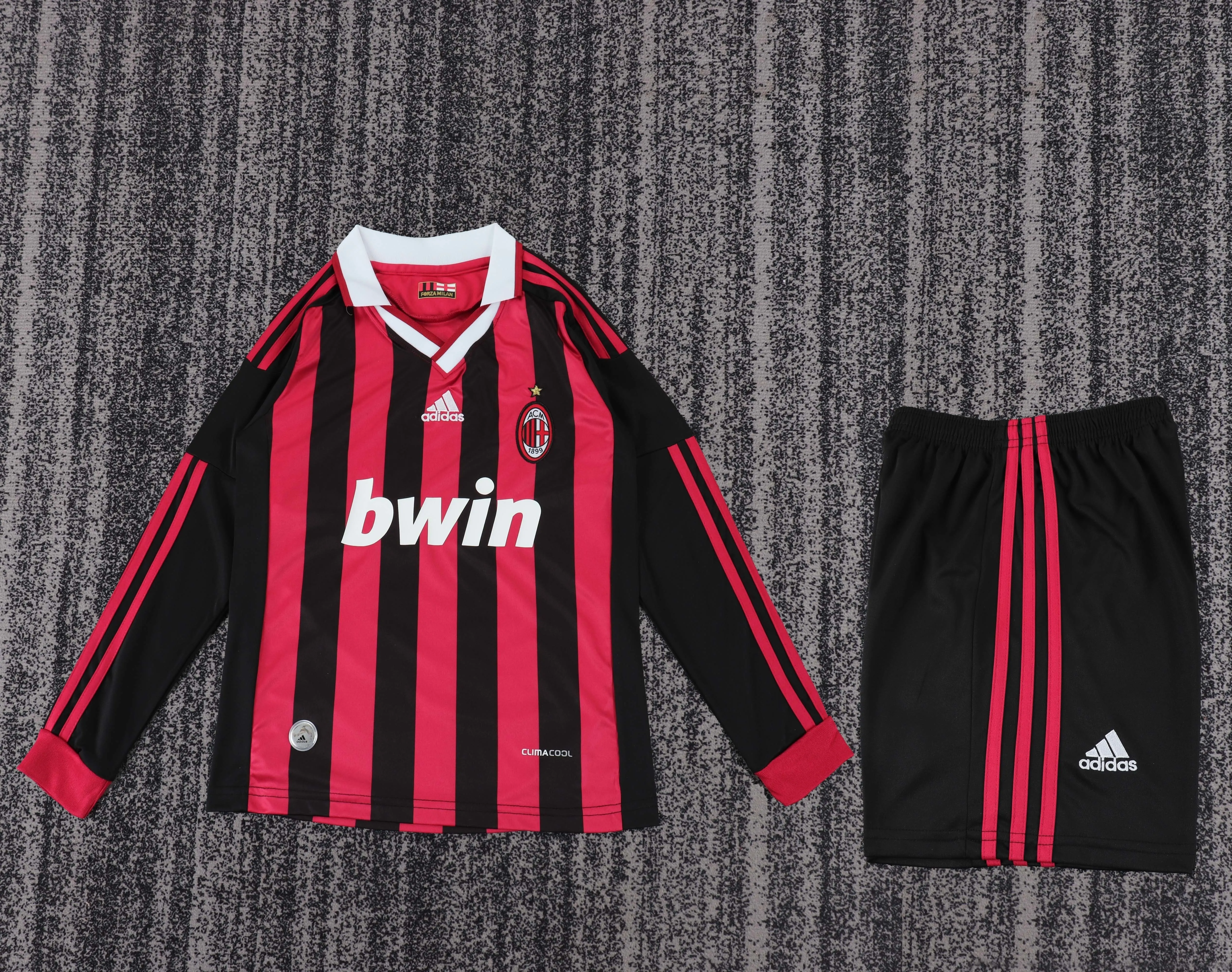 2009/2010 Long Sleeve Retro AC Milan Home Football Shirt 1:1 Thai Quality Kids Size