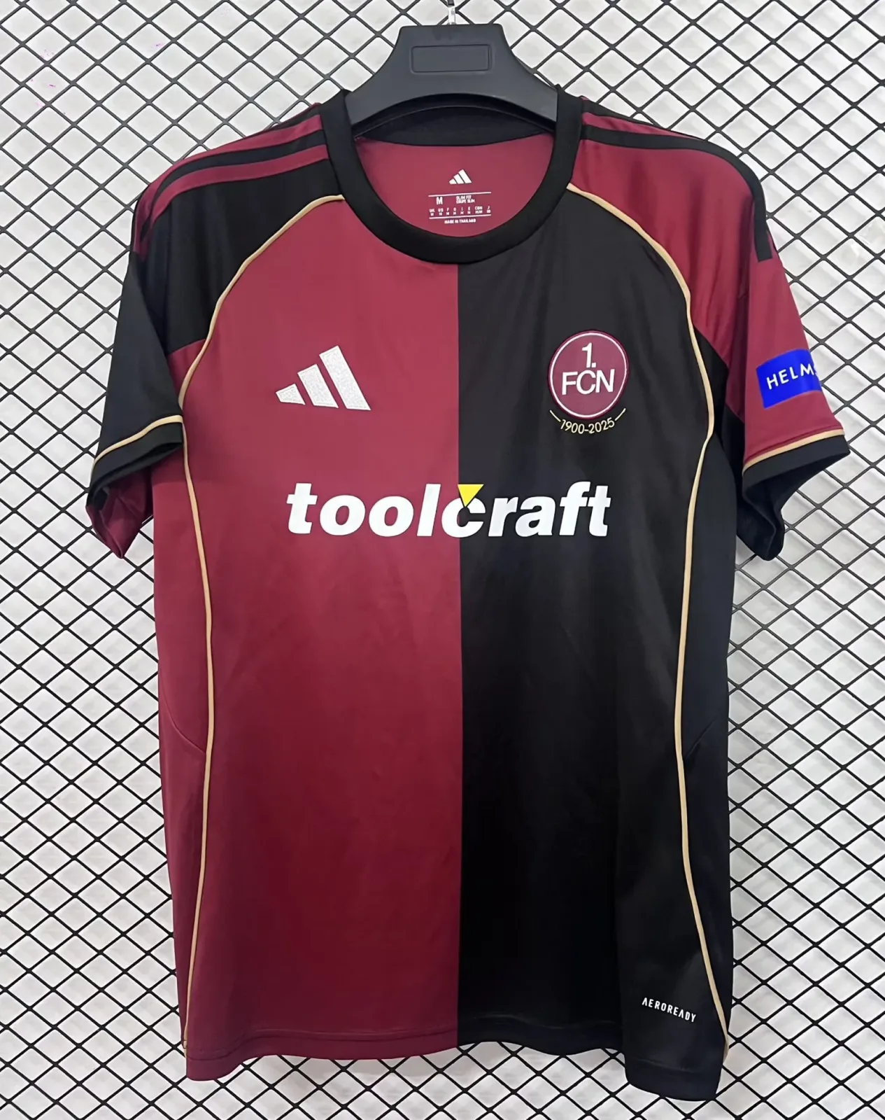 2025-2026 FC Nürnberg İç saha Futbol forması 1:1 Tayland kalitesi