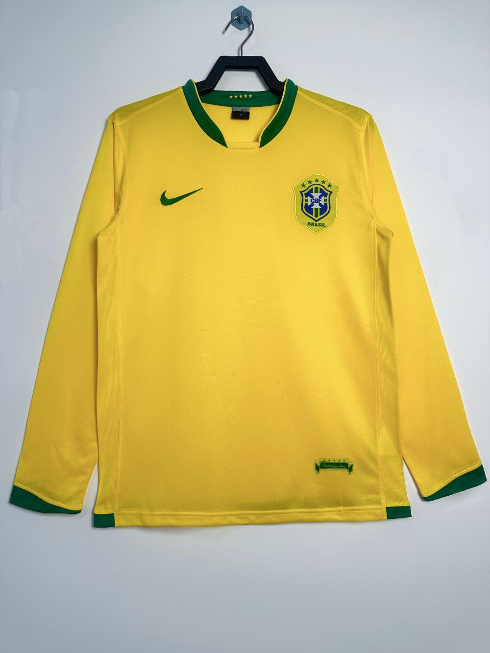 2006 Retro Długi rękaw Brazylia Domowa Koszulka piłkarska Jakość tajska 1:1
