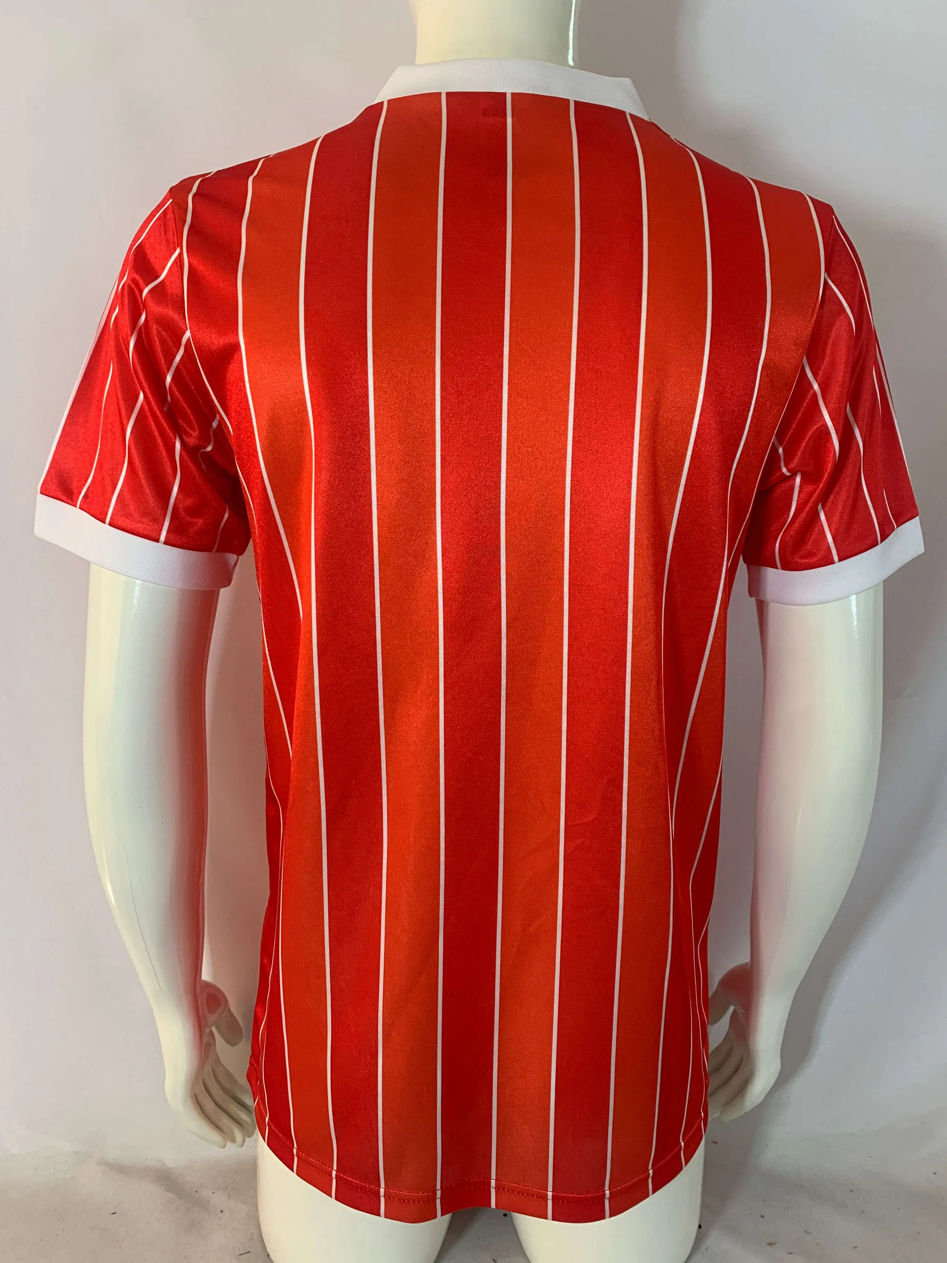 1985/1986 Retro FC Köln Auswärts Fußballtrikot 1:1 Thai-Qualität – Bild 2