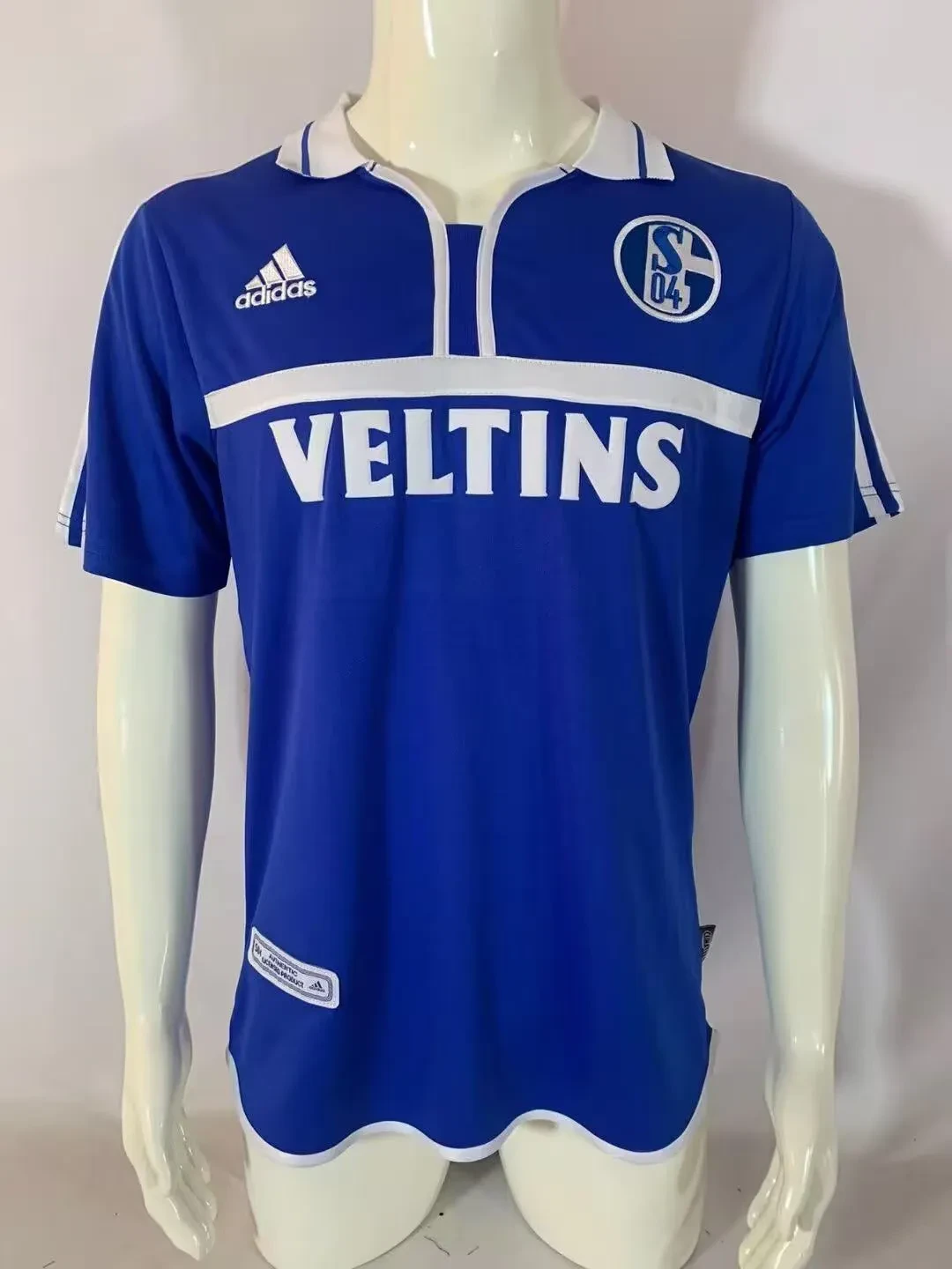 2000/2002 Retrô Schalke 04 Casa Camisa de futebol Qualidade tailandesa 1:1