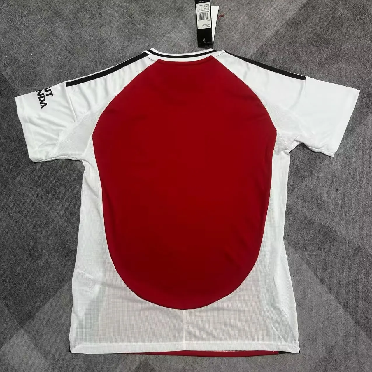 2025/2026 Frankfurt Home Football Jersey 1:1 Thai quality - Image 2