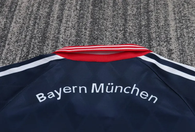 1997/1999 Retro Bayern Munich İç saha Futbol forması 1:1 Tayland kalitesi Çocuk bedeni - Görsel 6