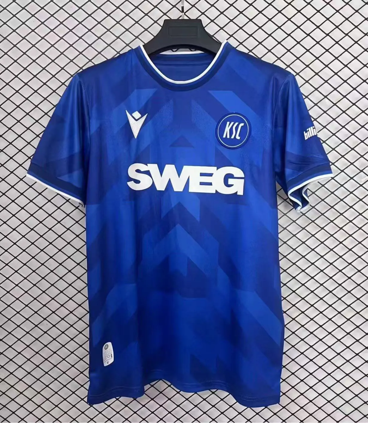 2025/2026 Karlsruher SC Domicile Maillot de football Qualité thaï 1:1