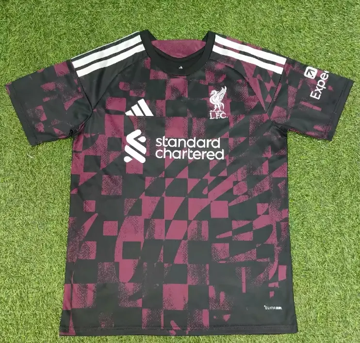 2026/2027 Liverpool Derde Uit Voetbalshirt 1:1 Thaise kwaliteit