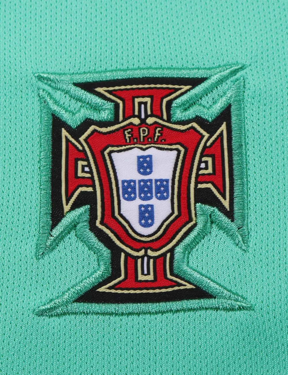 2016 Retro Portugal Away Football Shirt 1:1 Thai Quality Kids Size - Image 4