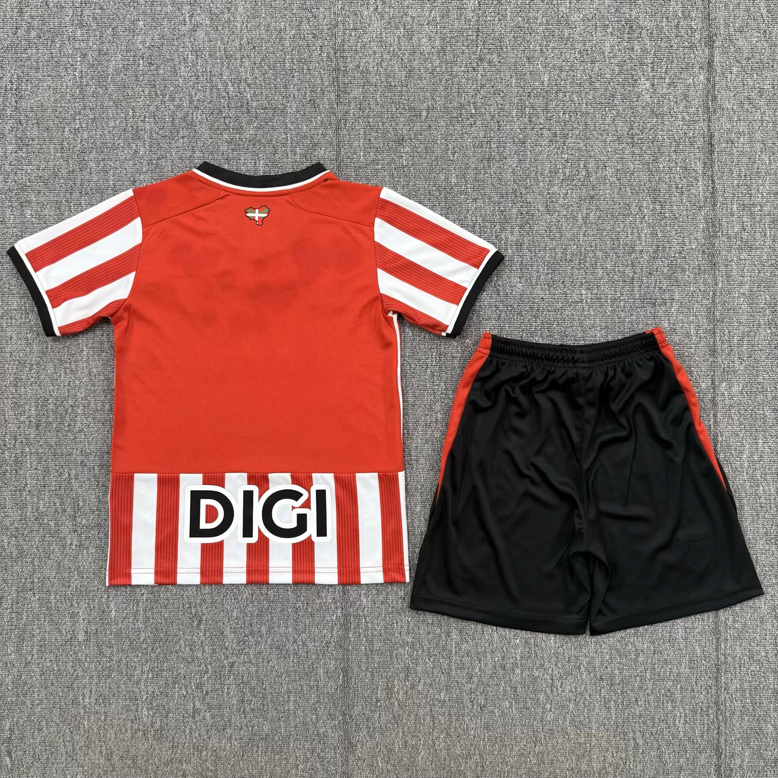 2026-2027 Athletic Bilbao Home Football Jersey Shirt 1:1 Thai Quality Kids Size - Image 2