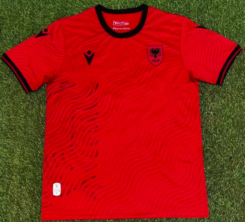 2026 Albânia Casa Camisa de futebol Qualidade tailandesa 1:1