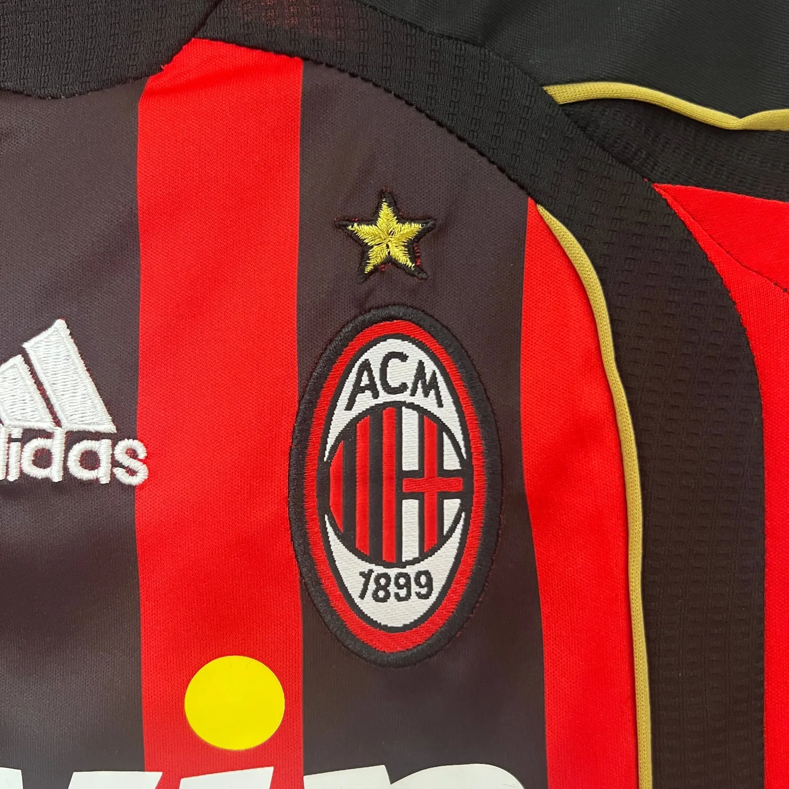 2006/2007 Ретро AC Milan Домашняя Футбольная футболка Тайское качество 1:1 Детский размер — изображение 4