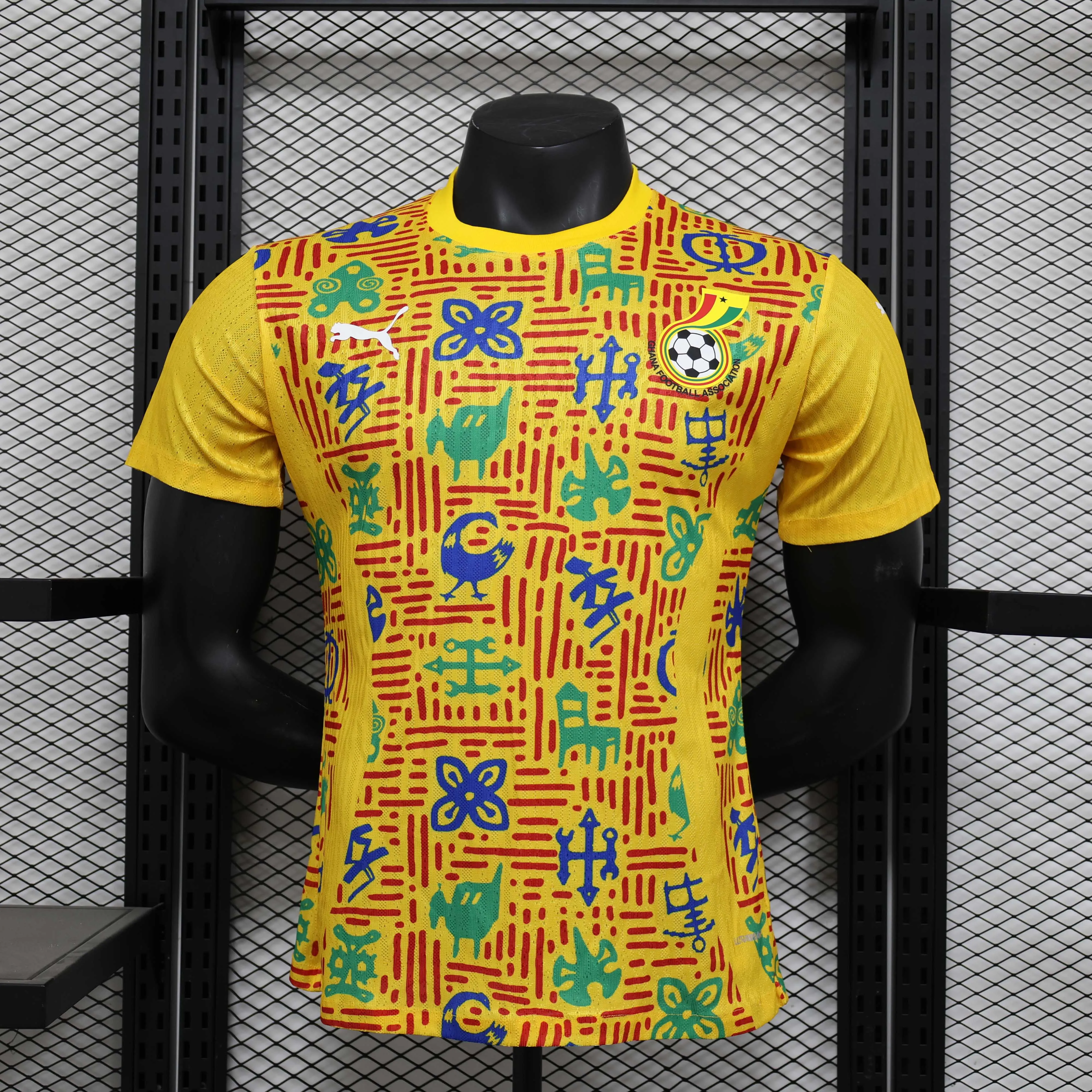 2025/2026 Spielerversion Ghana Nationalmannschaft Training Kleidung Fußballtrikot 1:1 Thai-Qualität
