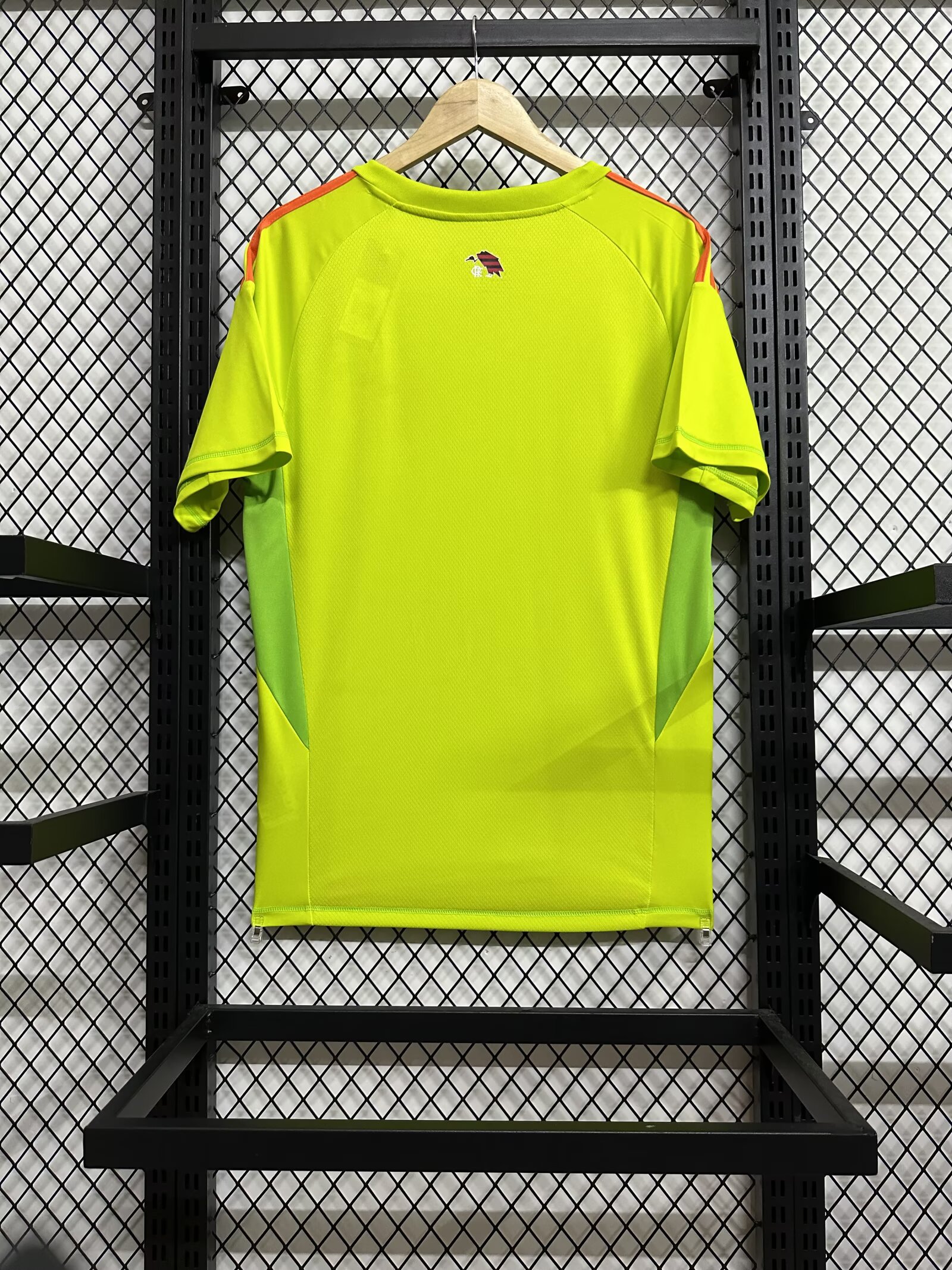 2025/2026 Flamengo Goalie 01 Football Jersey 1:1 Thai Quality - Image 2