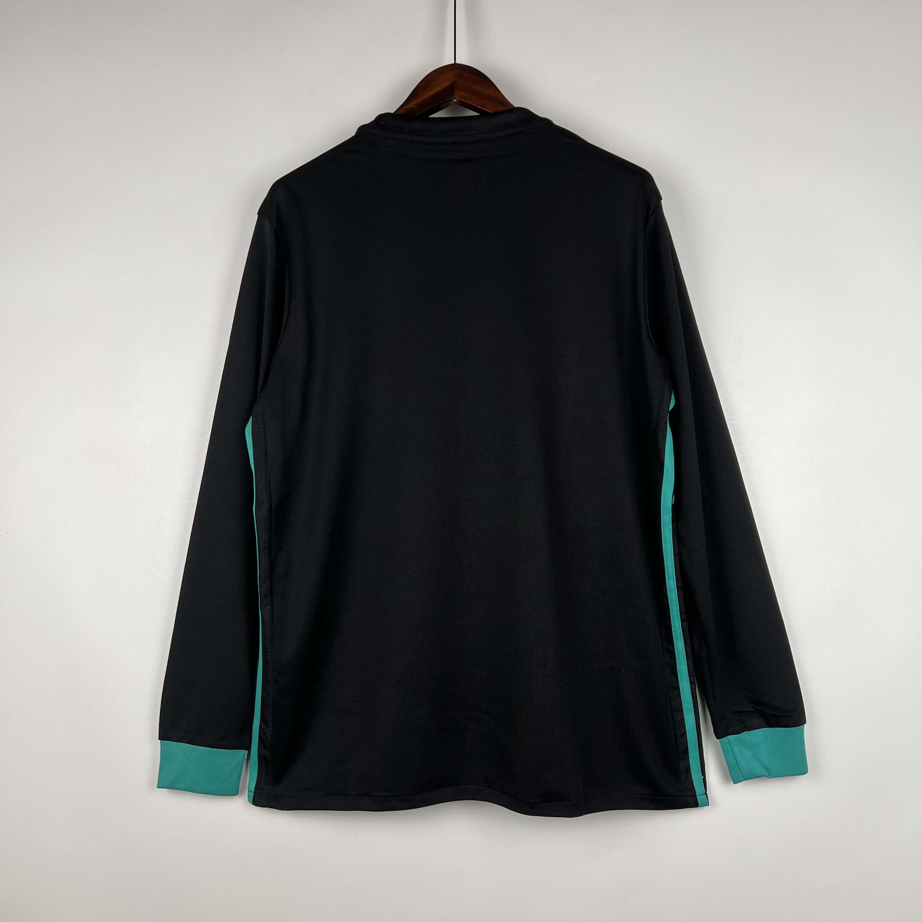 2017/2018 Rétro Manches longues Real Madrid Extérieur Maillot de football1:1 Qualité thaï – Image 2