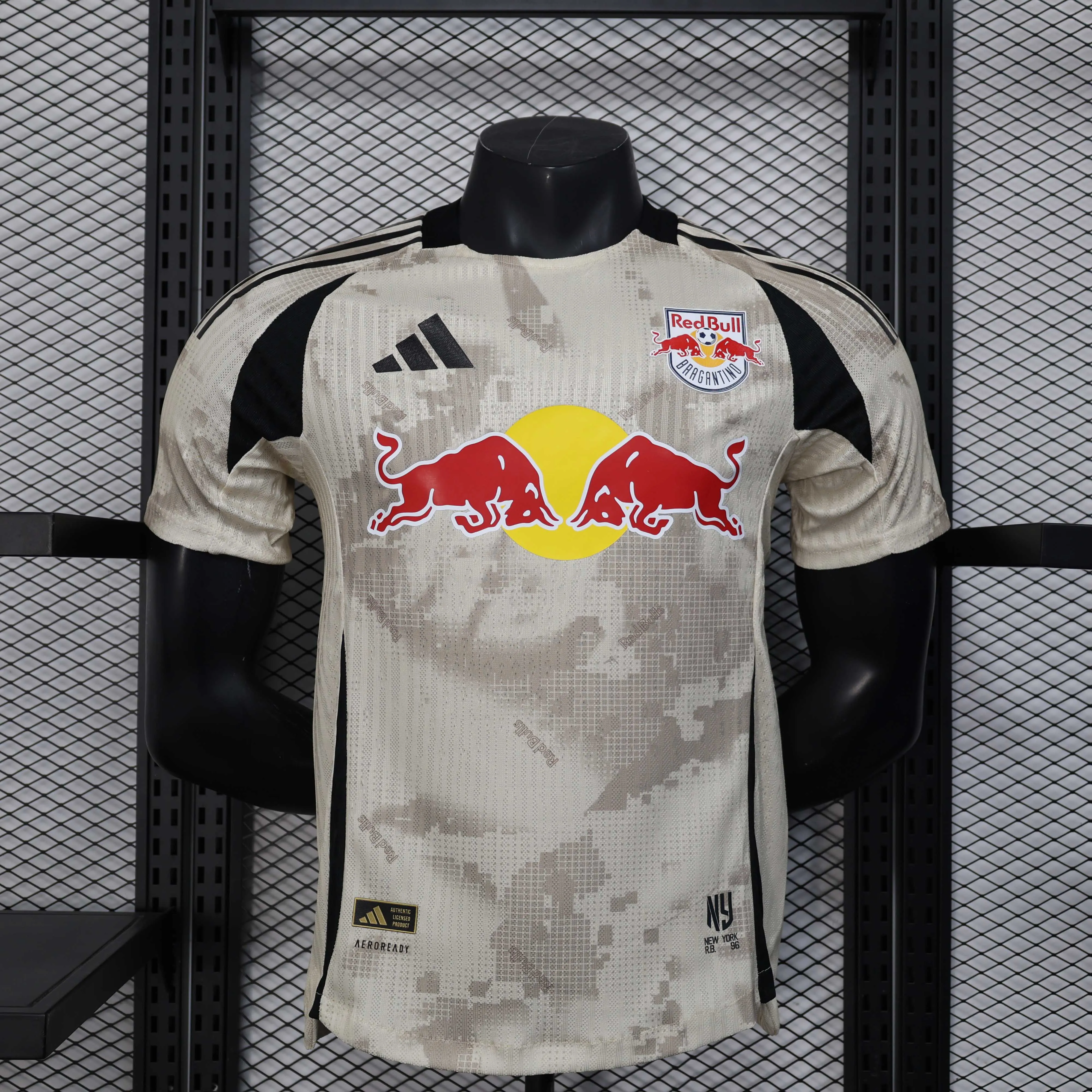 2025-2026 Versão jogador Leipzig Fora Camisa de futebol Qualidade tailandesa 1:1