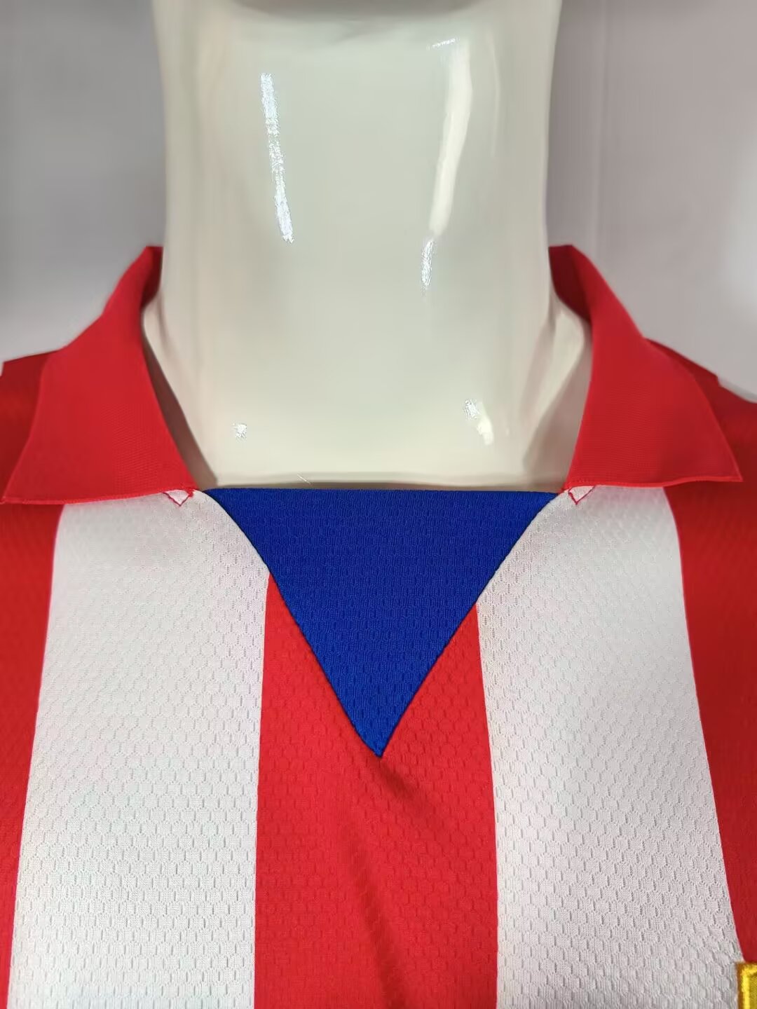 2013-2014 Retrô Atletico Madrid Casa Camisa de futebol Qualidade tailandesa 1:1 - Image 3