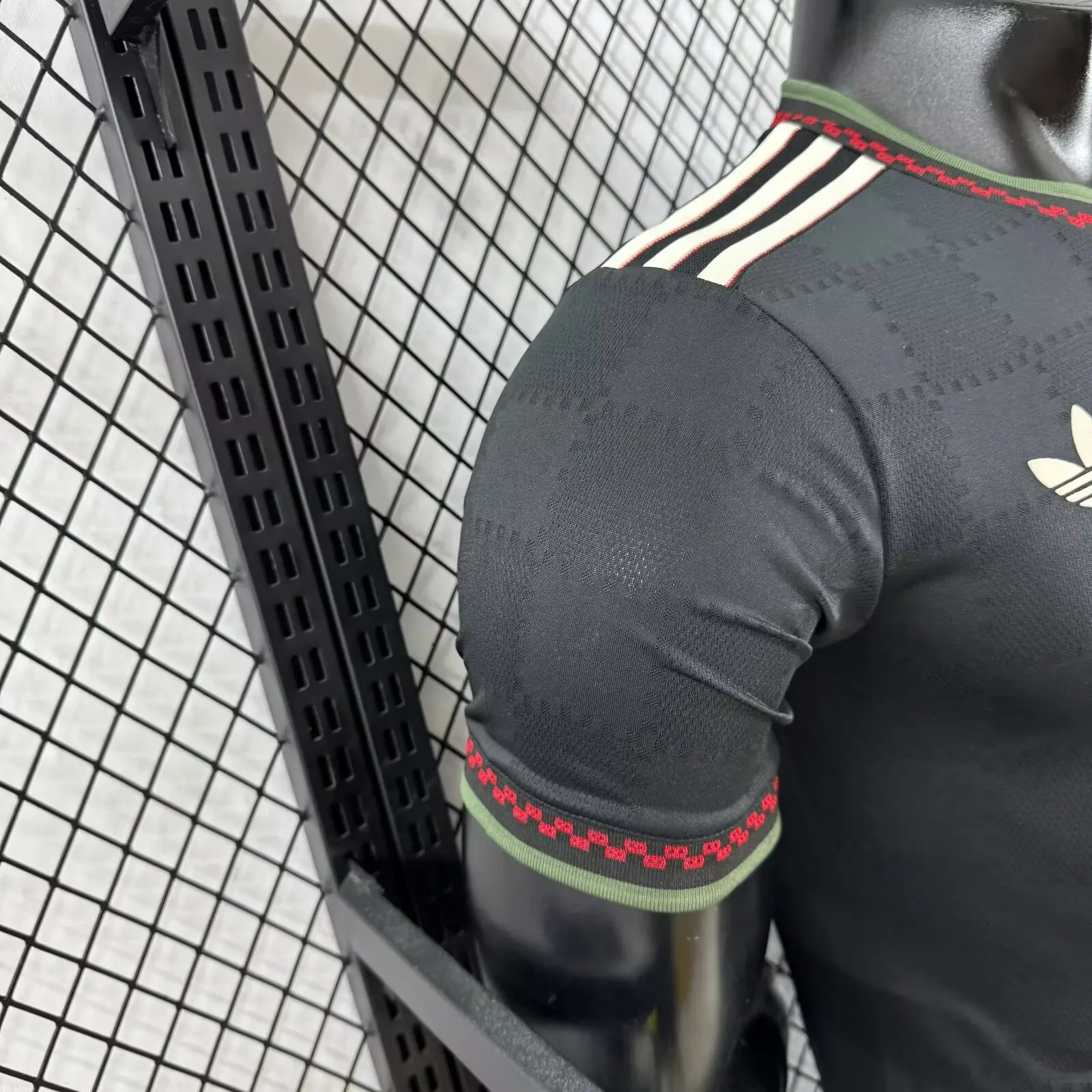 2025/2026 Player Version Bayern Munich Third Away Football Shirt 1:1 Thai Quality - Image 6