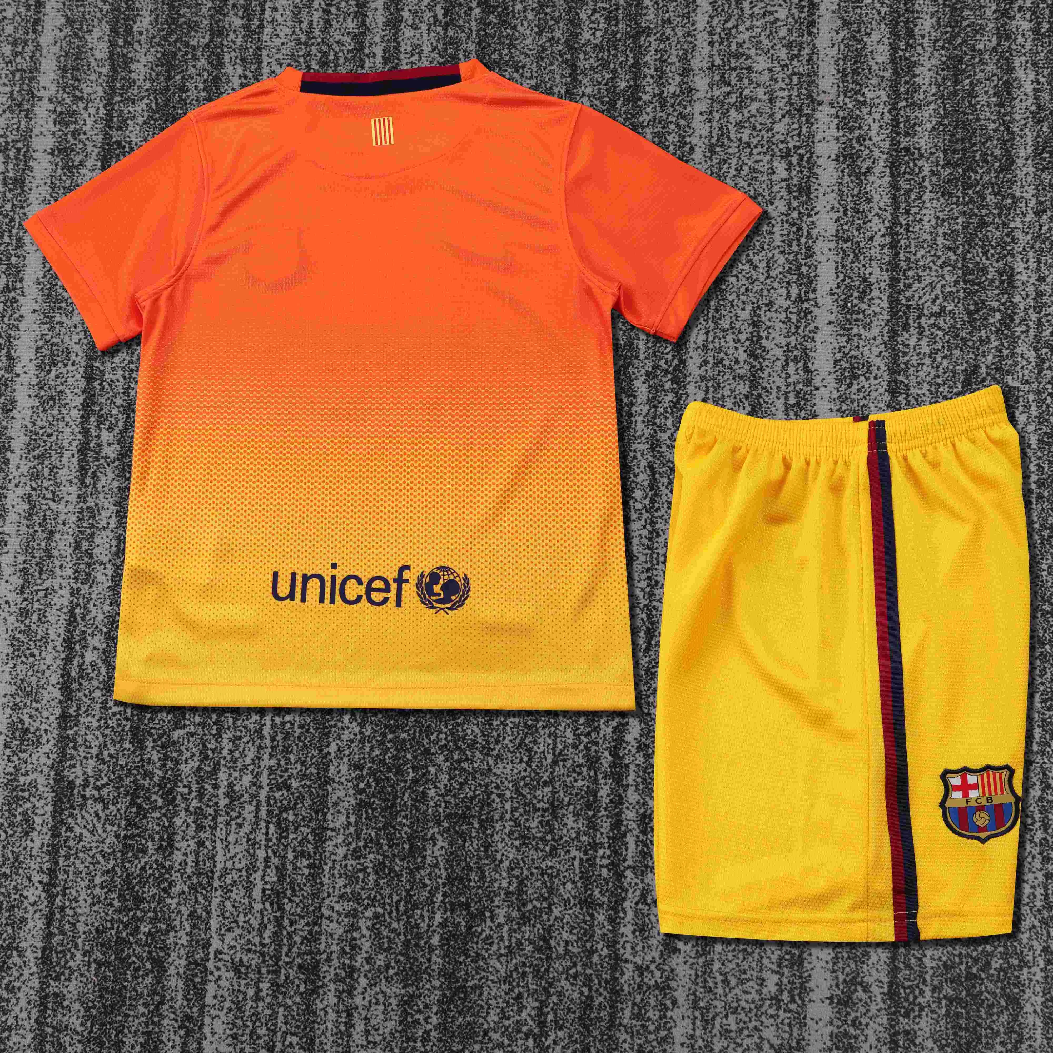 2012/2013 Retrô Barcelona Fora Camisa de futebol Qualidade tailandesa 1:1 Tamanho infantil - Image 2