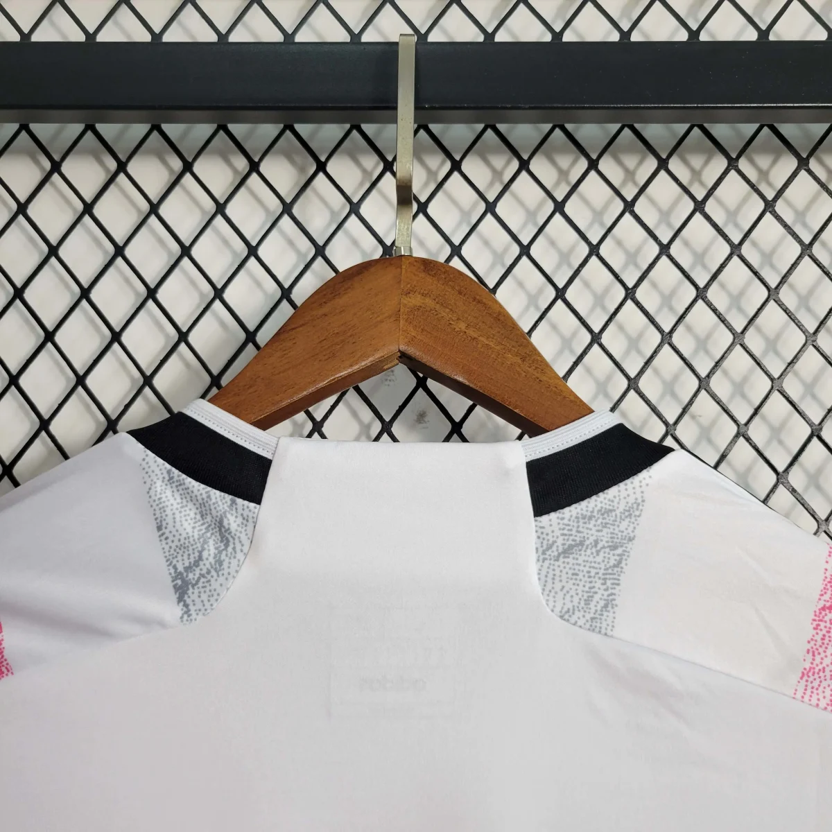 2023/2024 Juventus Auswärts Fußballtrikot 1:1 Thai-Qualität – Bild 6