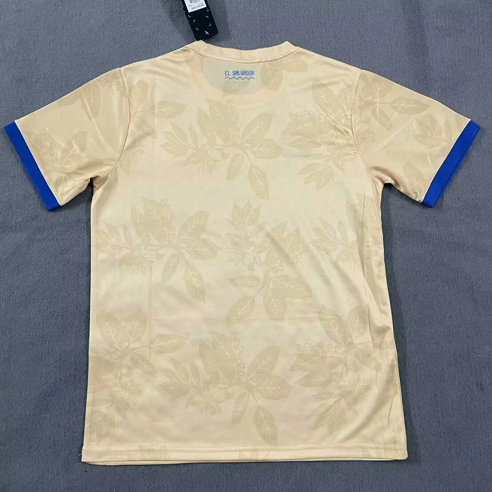 2025/2026 El Salvador Speciale editie Golden Voetbalshirt 1:1 Thaise kwaliteit - Afbeelding 2