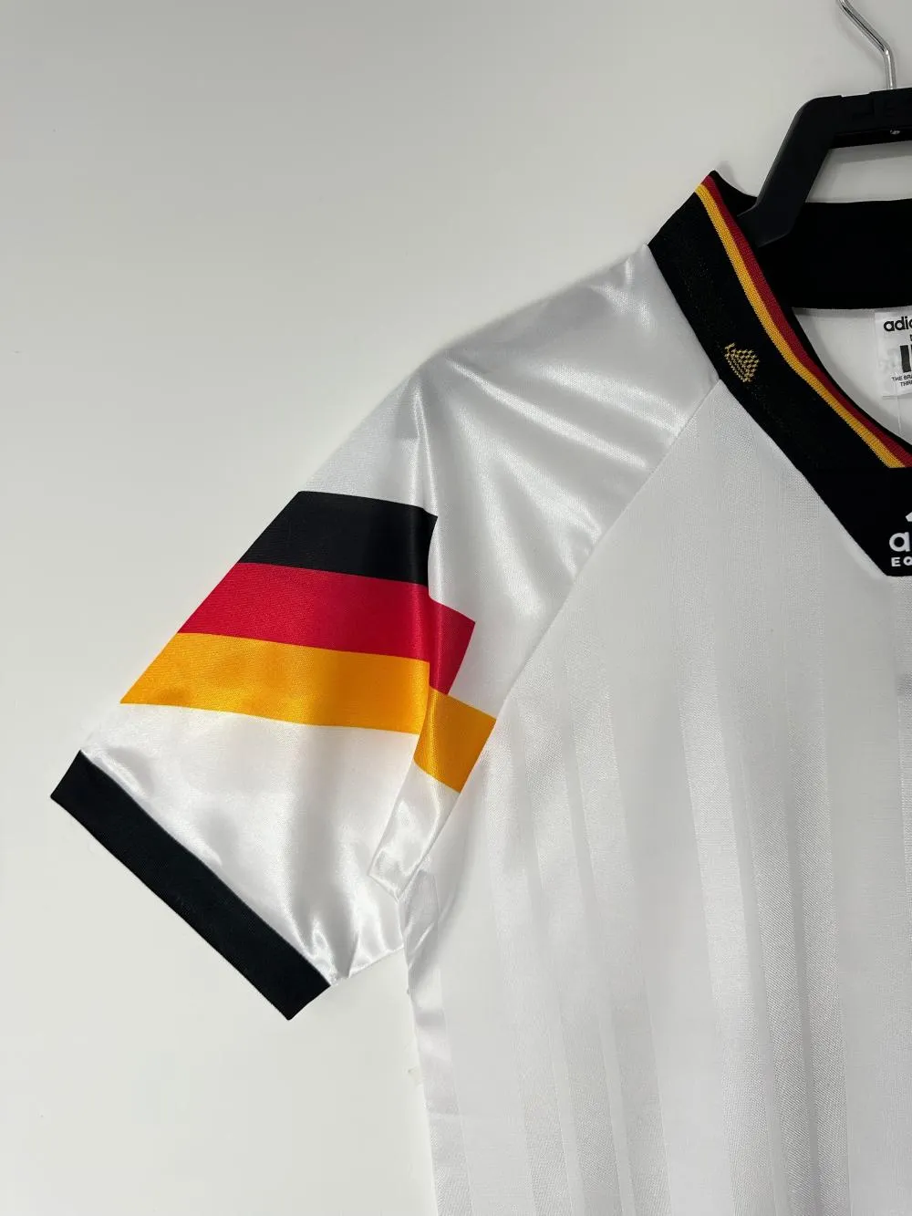 1992 Retro Fußballtrikot Deutschland Heim – Bild 4