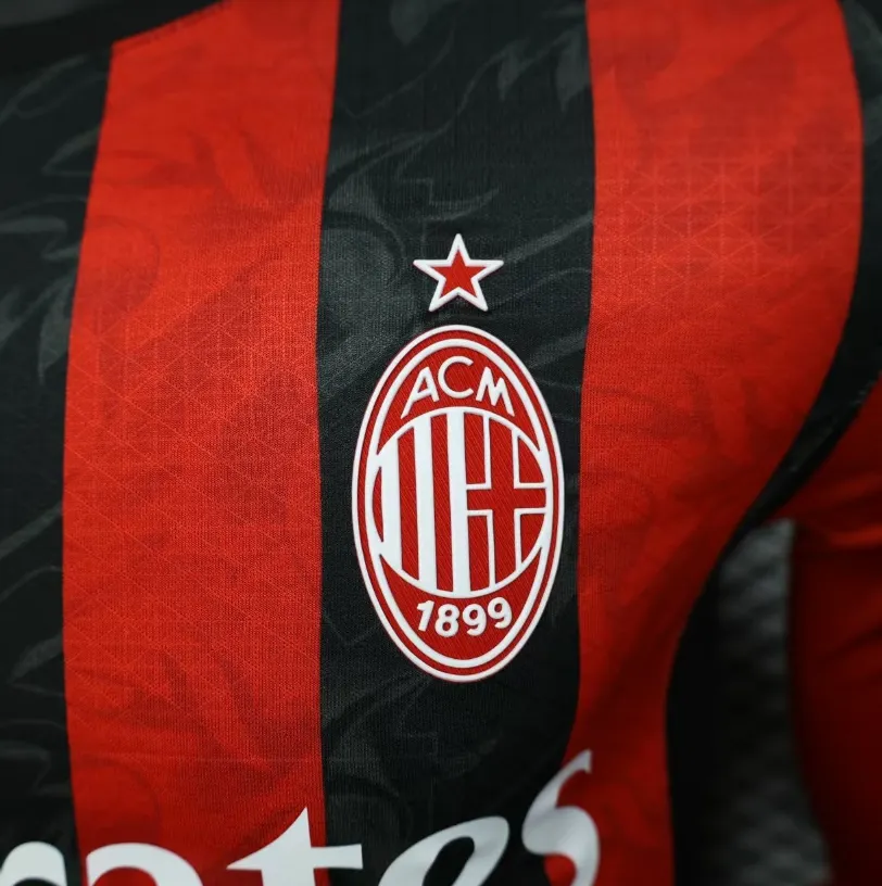 2025/2026 Player Version AC Milan Home Long Sleeve Football Shirt 1:1 Thai Quality - Image 5