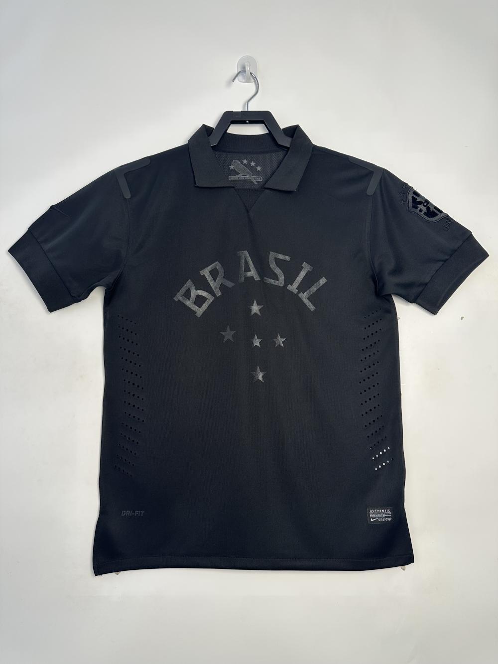 2013-2014 Rétro Brésil Noir Maillot de football Qualité thaï 1:1