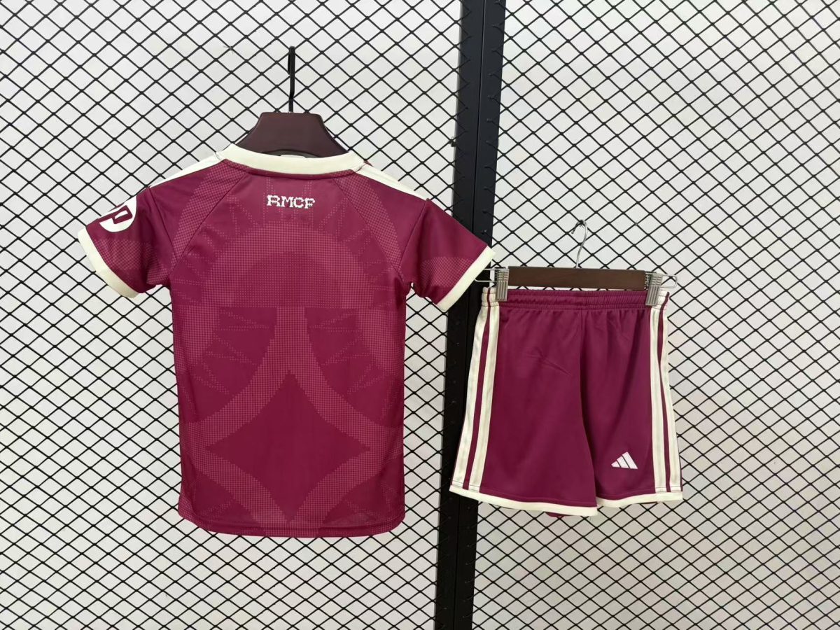 2026/2027 Real Madrid Terceira Fora Camisa de futebol Qualidade tailandesa 1:1 Tamanho infantil - Image 3