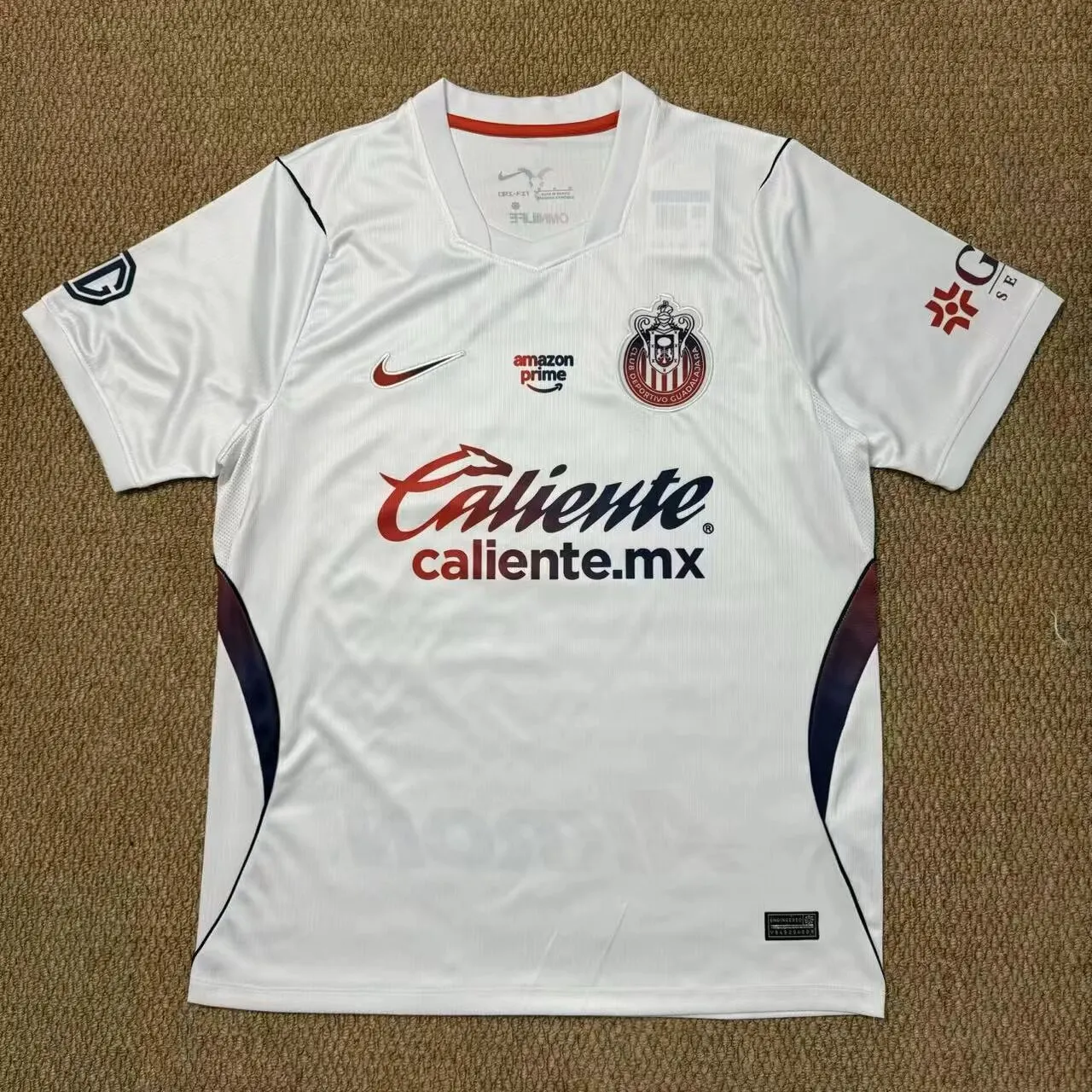 2026-2027 Chivas Wyjazdowa Koszulka piłkarska Jakość tajska 1:1
