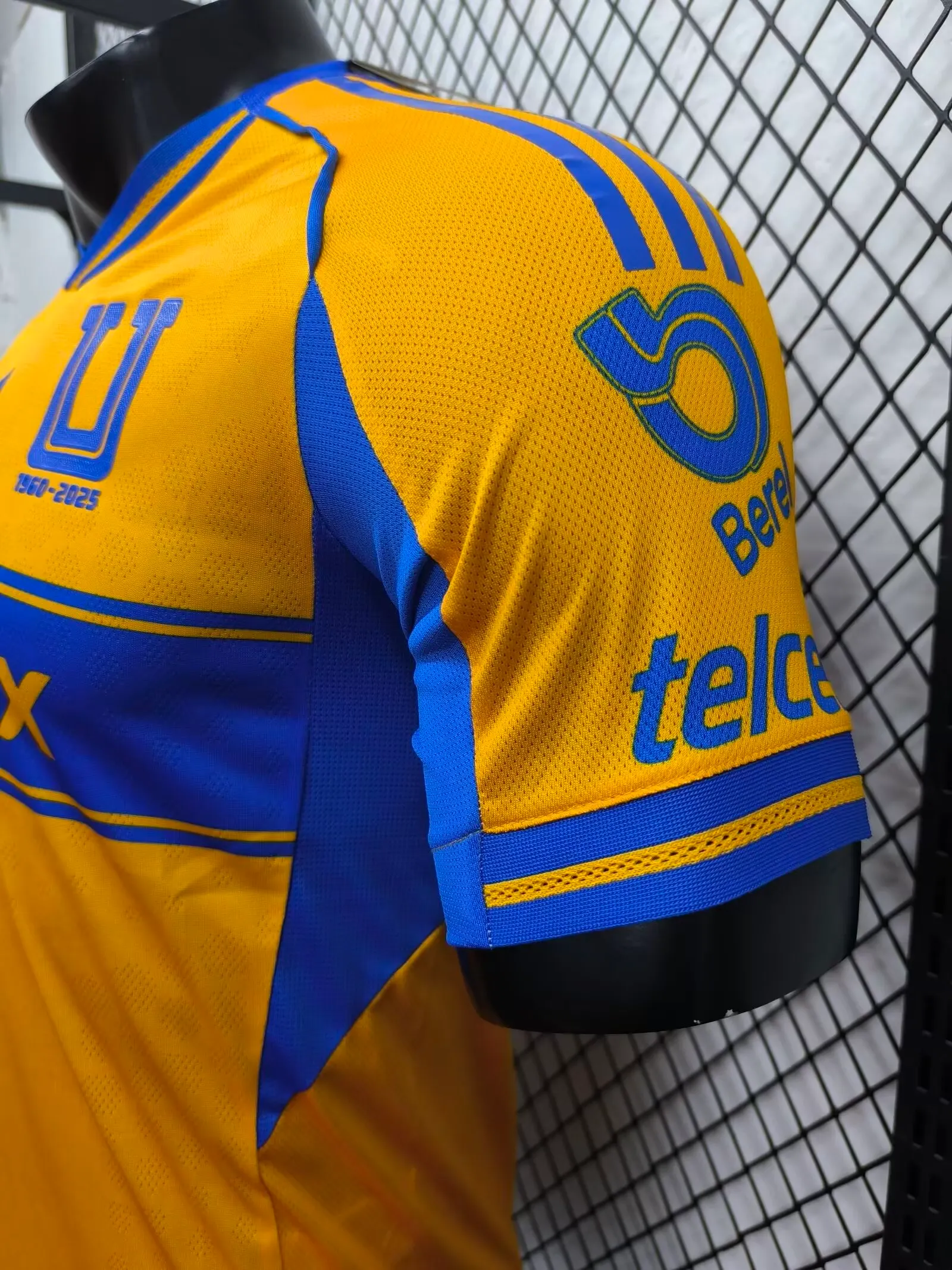 2025/2026 Player Version Tigres Home Football Jersey 1:1 Thai Quality - Image 8