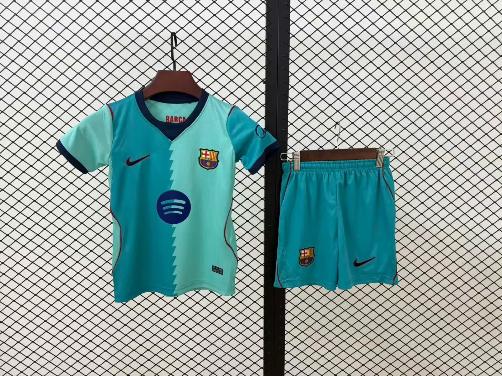 2026/2027 Barcelona Trzecia Wyjazdowa Koszulka piłkarska Jakość tajska 1:1 Rozmiar dziecięcy